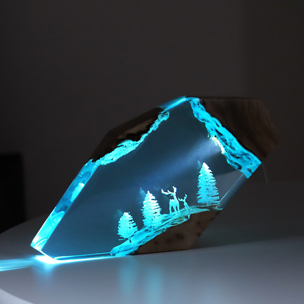تحفة فنية مكتبية مضيئة مخصصة ب - مراجعة Home Decor Resin وسعره